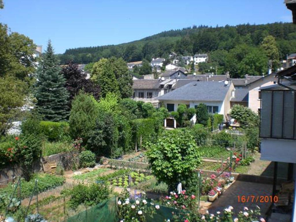 Gîte les hortensias au coeur de Lacaune Exterior foto